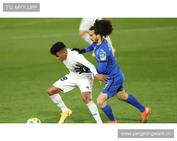 不是阵容不强,而是结构失衡让皇马越踢越失控 不是阵容不强,而是结构失衡让皇马越踢越失控