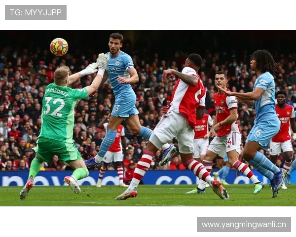 帕尔默vs萨卡 右边锋战术适配与进攻效率差异分析 帕尔默vs萨卡 右边锋战术适配与进攻效率差异分析