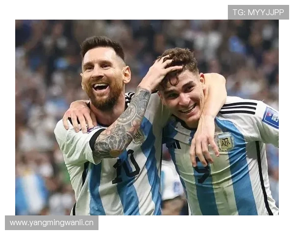 阿尔瓦雷斯 vs 迪巴拉：技术型前锋的进攻效率与战术角色对比